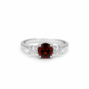 Ring mit Rundem Granat