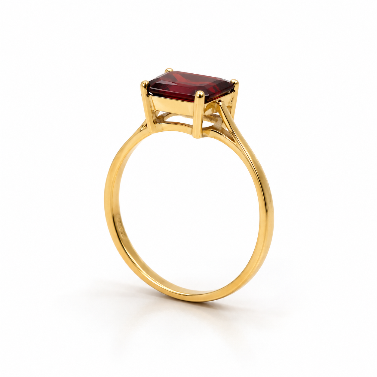Ring 8x6 Emerald Cut - Image 2