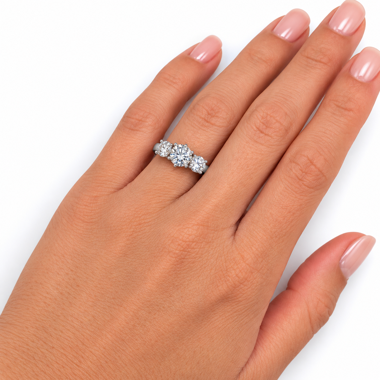 Eleganter Platinring mit drei Lab-Grown-Diamanten - Image 3